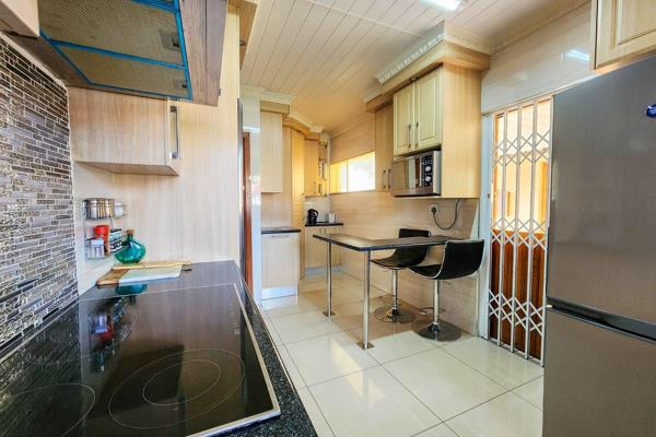 4 Bedroom Property for Sale in Amalinda Eastern Cape